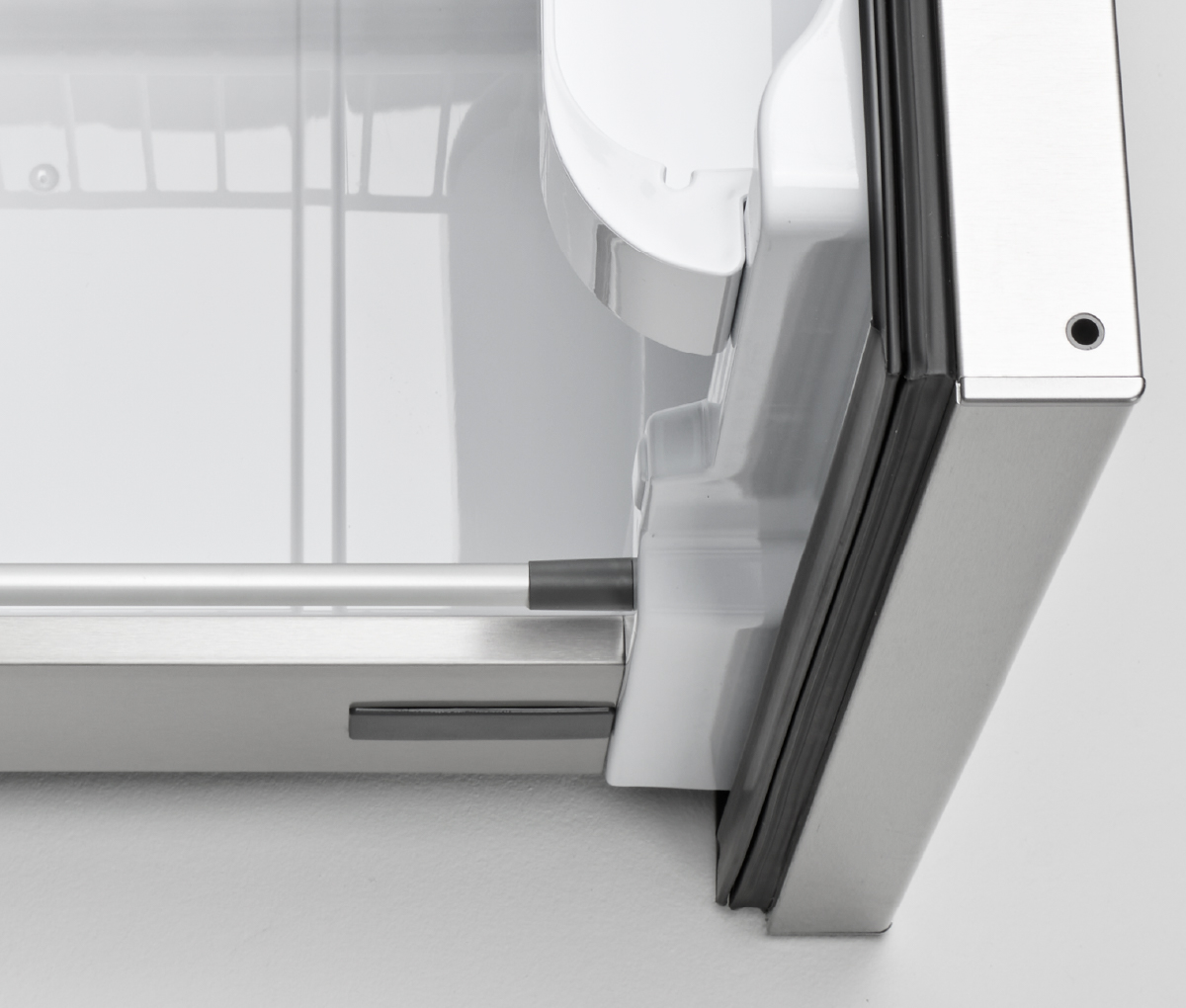 indel-b-adventure-dr65-r-frig-rateur-tiroir-65-l-freezer image 4