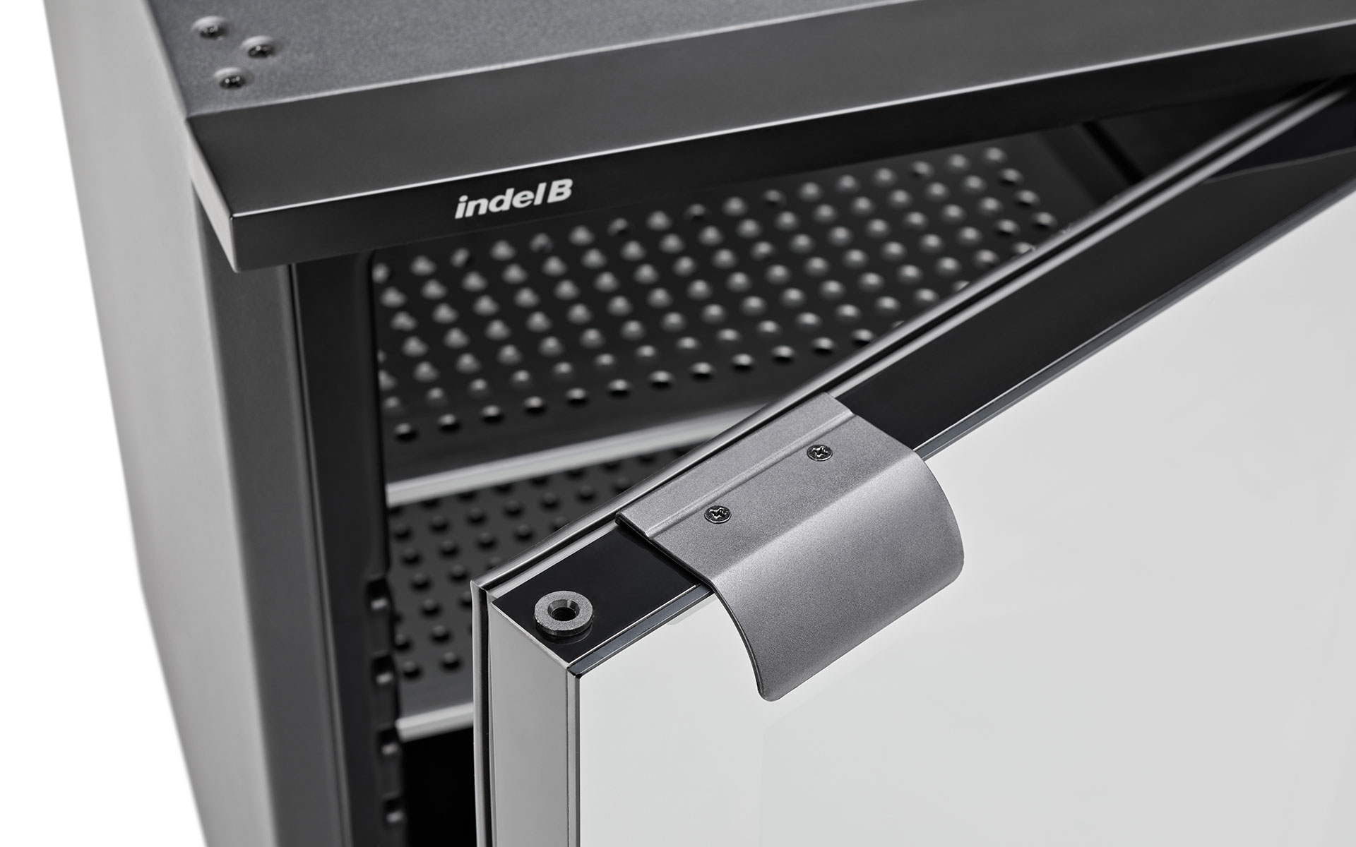 indel-b-hospitality-k40-ecosmart-pv-minibar-40l-noir image 4