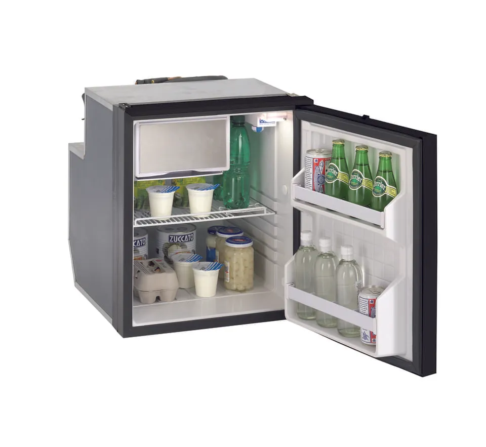 indel-b-marine-cruise-65-elegance-frigo-bateau-65l-noir image 1
