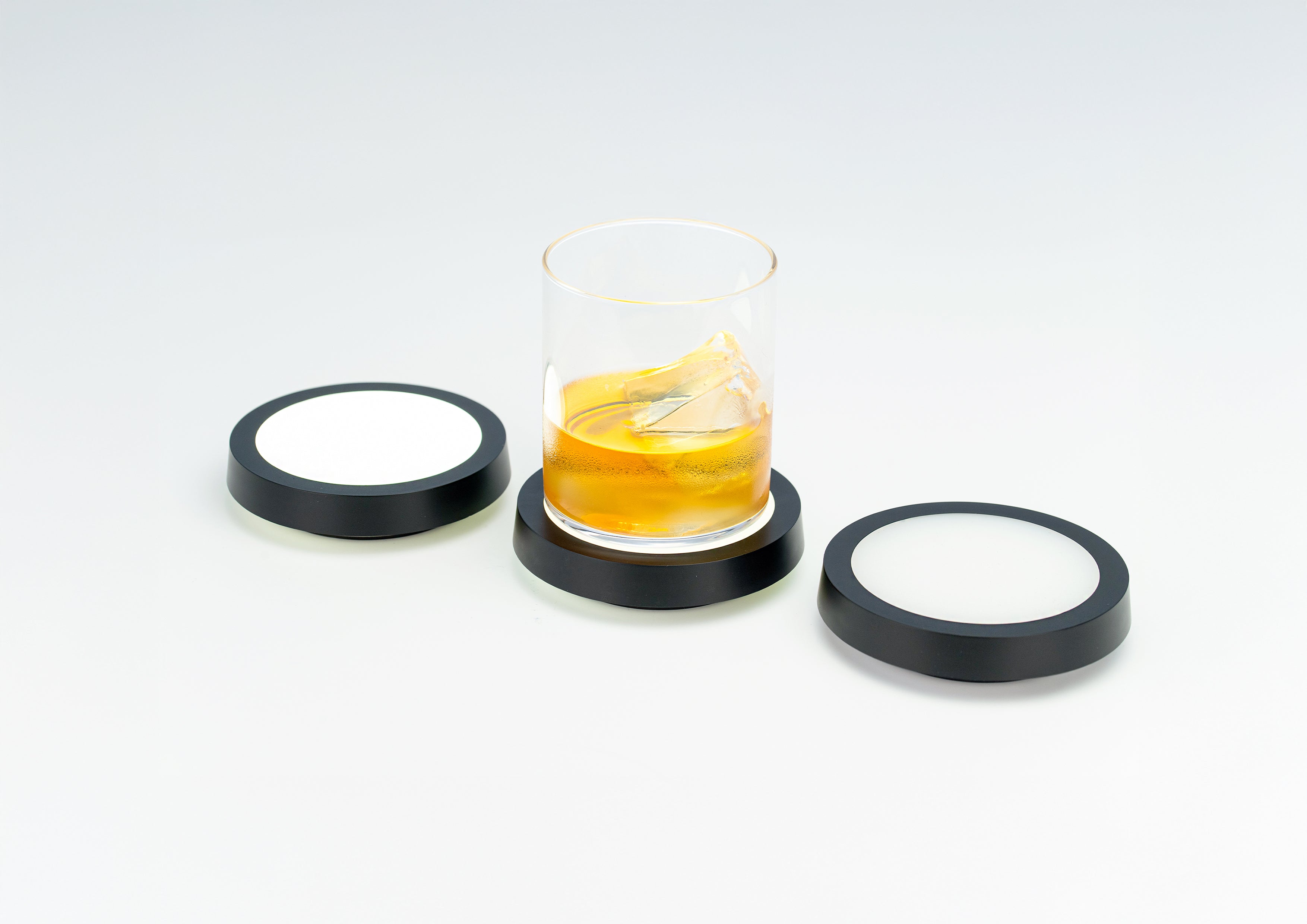 flavour-blaster-led-coaster-sous-verre-led-blanc-usb-c image 2